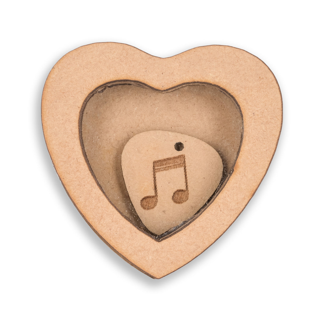 wooden Guitar Plectrum In Heart Shaped Magnetic Guitar Box