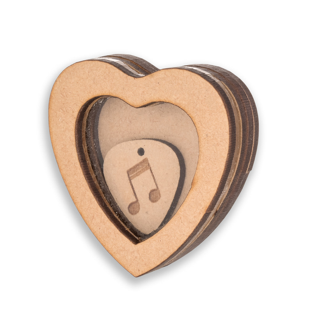 wooden Guitar Plectrum In Heart Shaped Magnetic Guitar Box