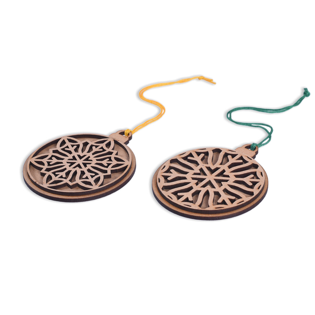 Wooden Circle Xmas Tree Hangings ( Set of 4 ) | Tree Decoration (16 Pcs) - The Engraved Store