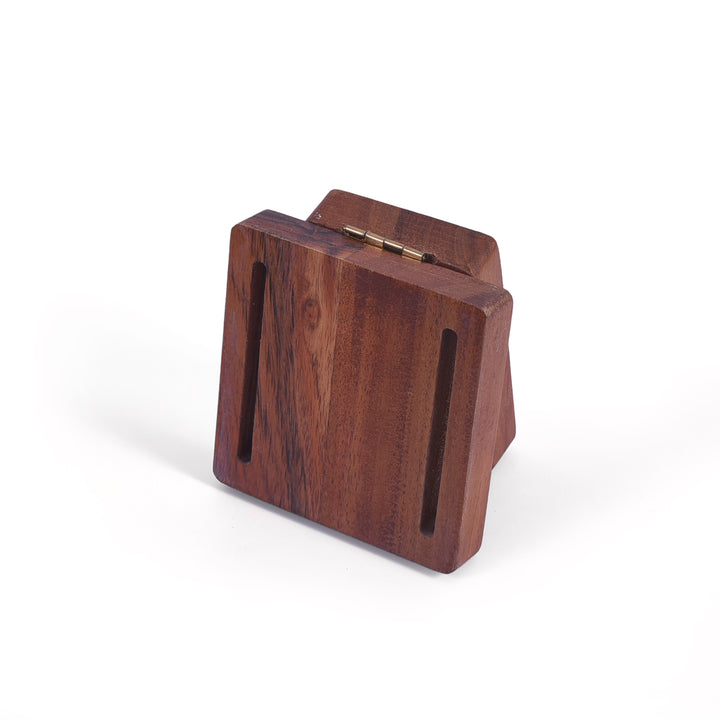 Wrist Palette: Portable Wooden Watercolor Palette – Perfect Art Gift